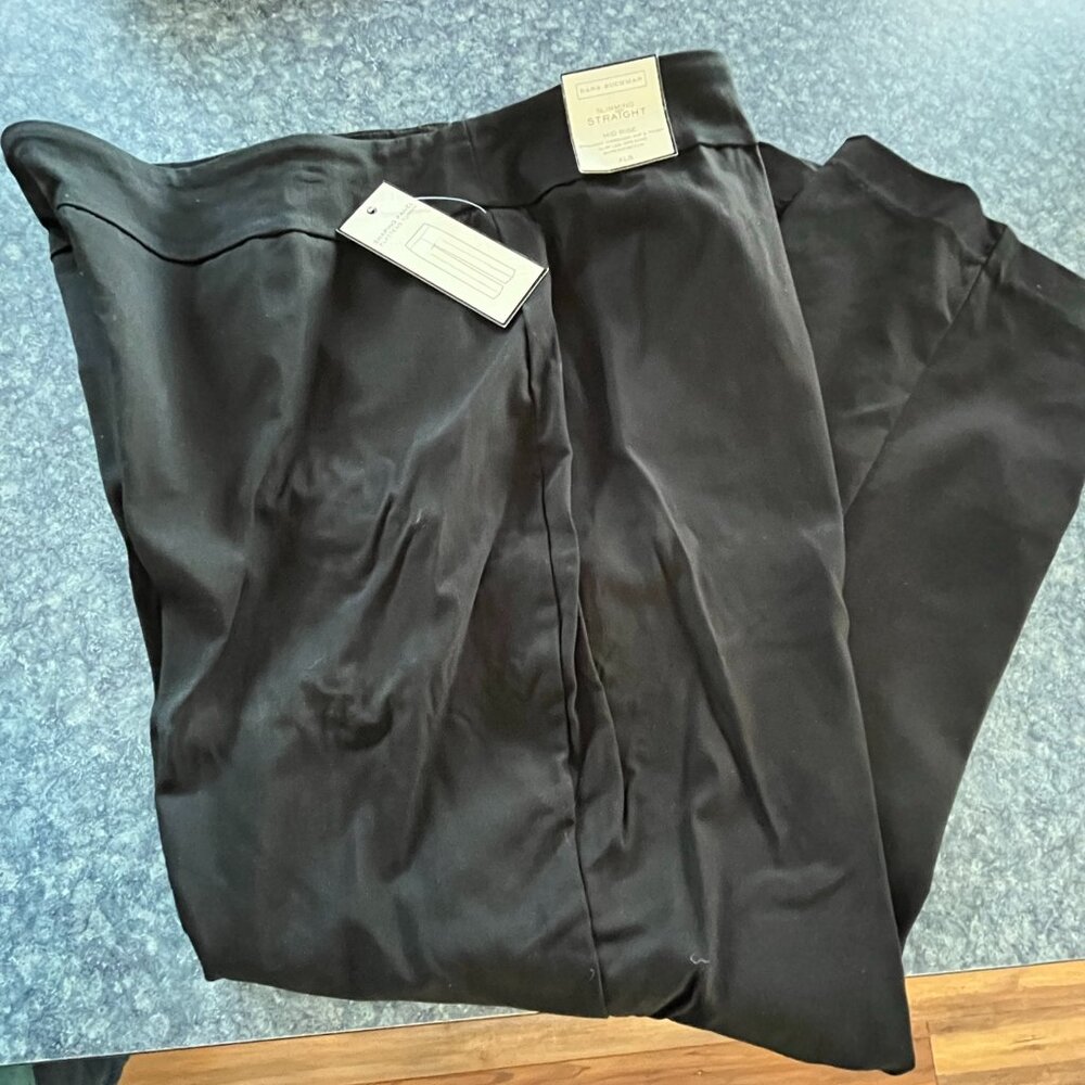 NWT Dana Buchman black slimming straight mid-rise Super Stretch pants - XLS